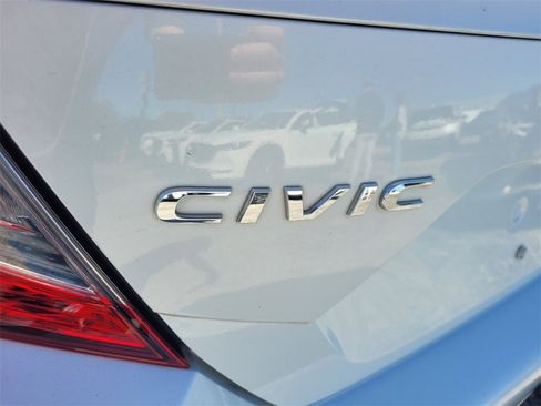 Used 2019 Honda Civic LX image 10
