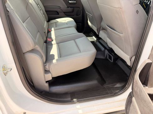 Used 2018 Chevrolet Silverado 2500 W/T w/ WT Fleet Convenience Package AWD/4WD image 9