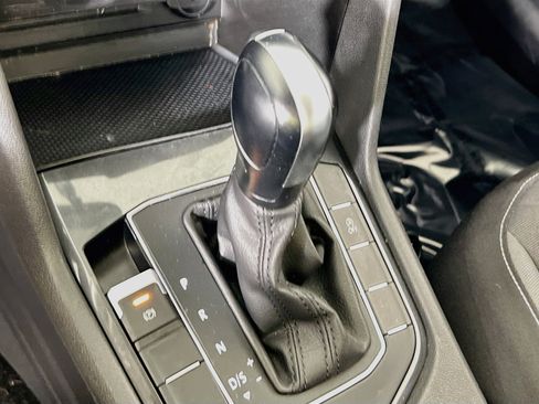 Used 2021 Volkswagen Tiguan S AWD/4WD image 16