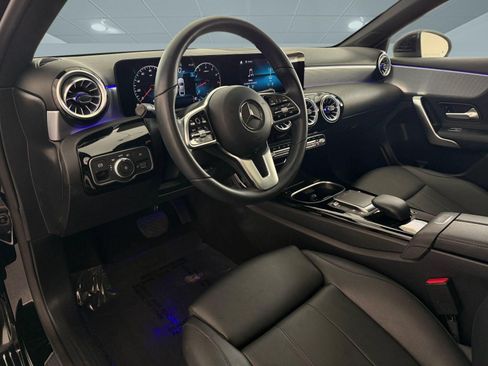 Used 2022 Mercedes-Benz A 220 image 4