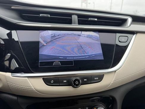 Used 2023 Buick Encore GX Preferred w/ Cold Weather Comfort Package AWD/4WD image 19