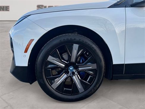 Certified 2025 BMW iX xDrive50 image 14
