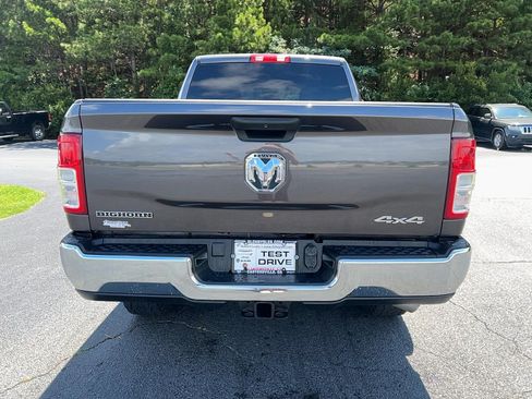 Used 2023 RAM 2500 Big Horn w/ Cold Weather Group AWD/4WD image 6