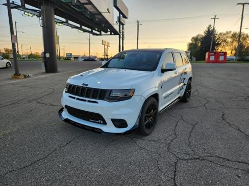Used 2018 Jeep Grand Cherokee Trackhawk w/ Trailer Tow Group IV AWD/4WD image 7