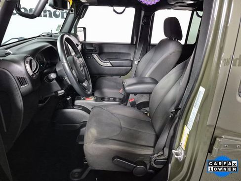 Used 2015 Jeep Wrangler Unlimited Sport w/ Quick Order Package 24S image 9