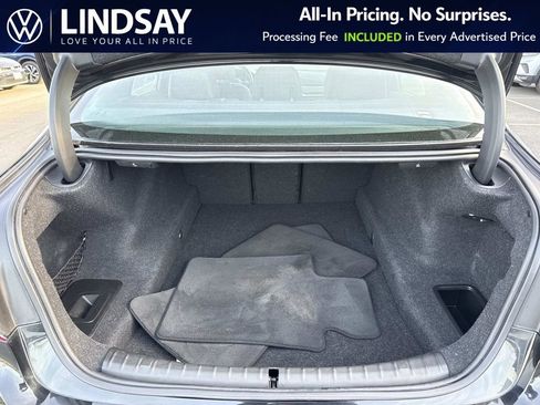 Used 2018 BMW 540i xDrive AWD/4WD image 12