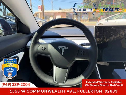 Used 2018 Tesla Model 3 Mid Range RWD image 30