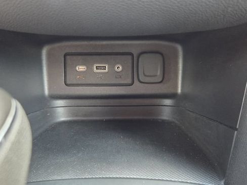 Certified 2020 Chevrolet Equinox LT w/ Driver Convenience Package FWD image 33