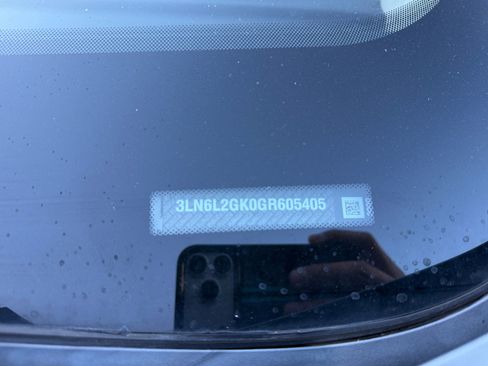 Used 2016 Lincoln MKZ w/ Equipment Group 300A Reserve image 25