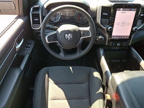 Used 2025 RAM 1500 Big Horn AWD/4WD image 22