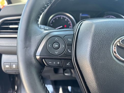 Used 2024 Toyota Camry SE image 15