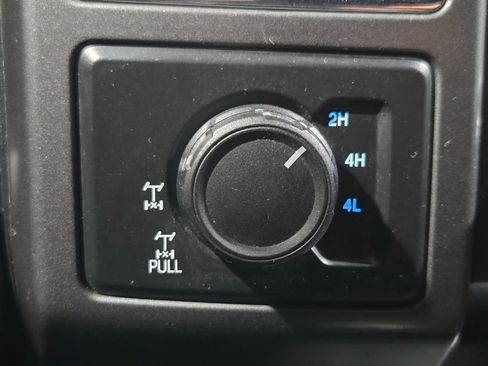 Used 2015 Ford F150 XLT w/ Equipment Group 301A Mid image 5