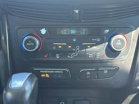 Used 2017 Ford Escape Titanium FWD image 24