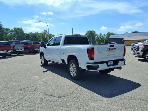 Used 2022 GMC Sierra 3500 Denali w/ Denali Ultimate Package AWD/4WD image 5