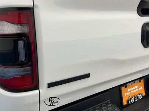 Used 2023 RAM 1500 Big Horn AWD/4WD image 40