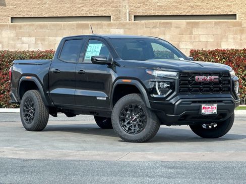 Certified 2026 GMC Canyon Elevation RWD image 2
