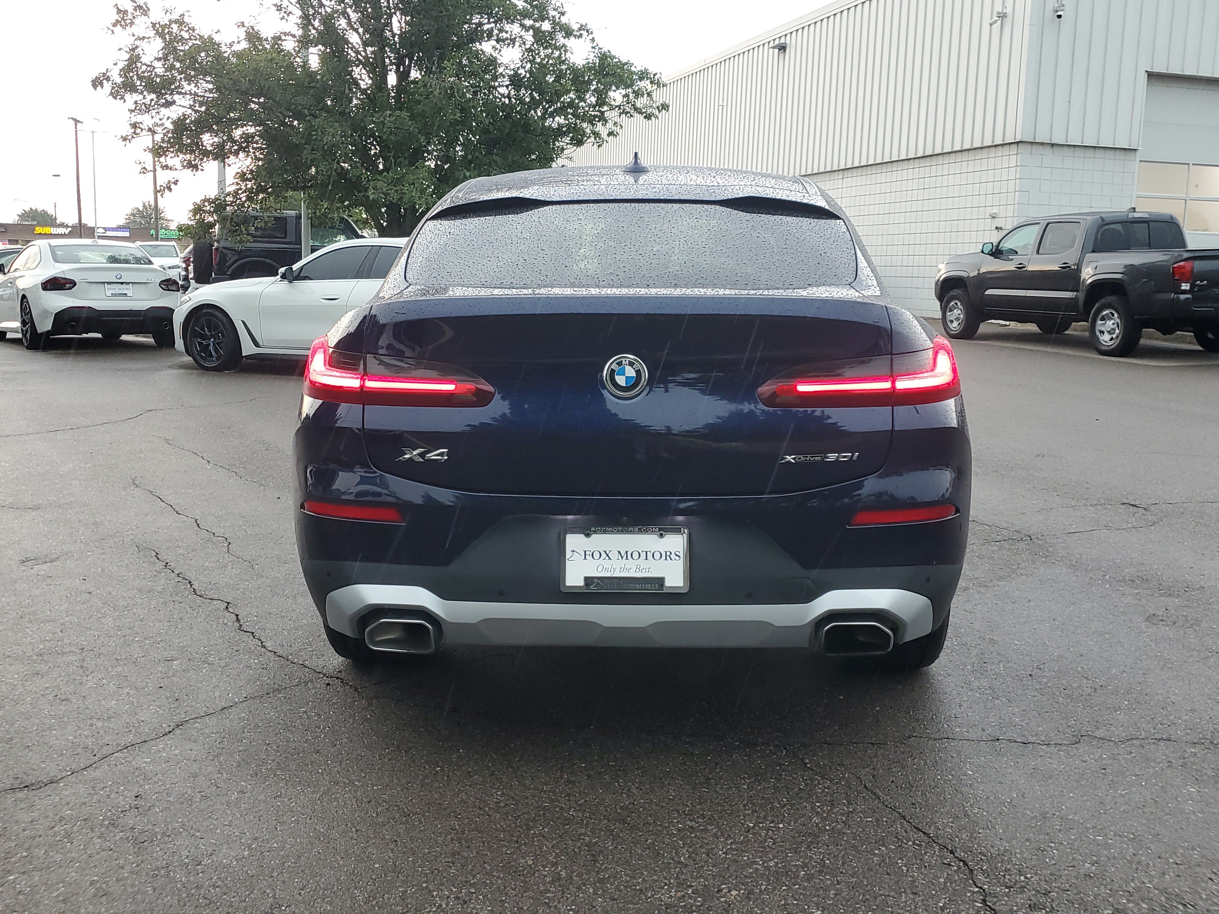 Certified 2023 BMW X4 xDrive30i w/ Premium Package AWD/4WD image 4