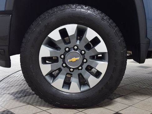 Used 2025 Chevrolet Silverado 2500 Custom w/ Custom Value Package AWD/4WD image 30