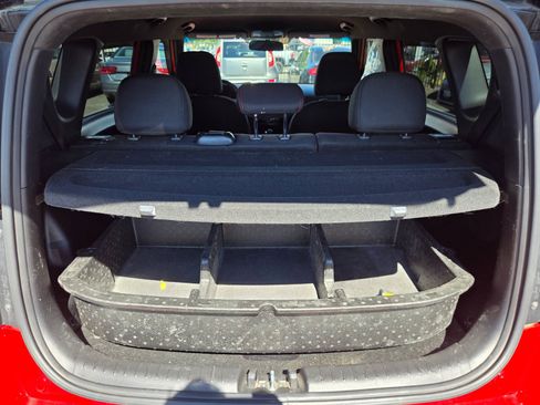 Used 2019 Kia Soul + FWD image 11