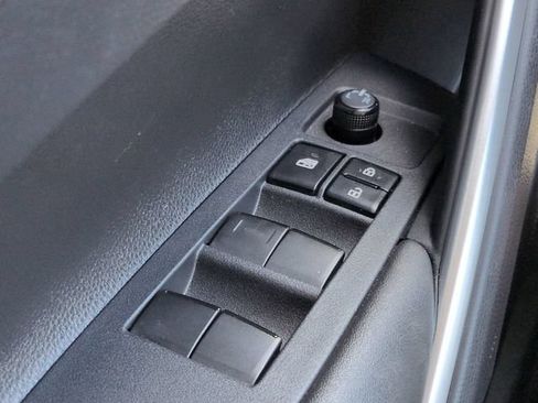 Certified 2023 Toyota Corolla Cross LE FWD image 22