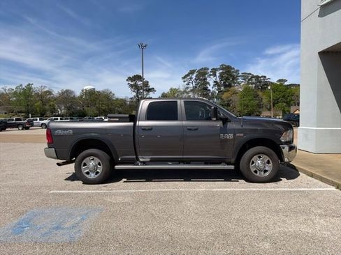 Used 2017 RAM 2500 Tradesman w/ Chrome Appearance Group image 2