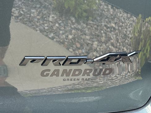 New 2026 Nissan Armada PRO-4X w/ Captain's Chari Seat Package image 8