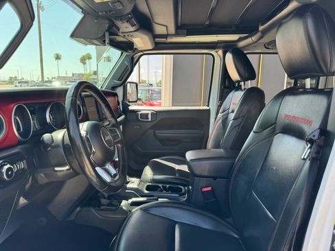 Used 2020 Jeep Wrangler Unlimited Rubicon AWD/4WD image 13
