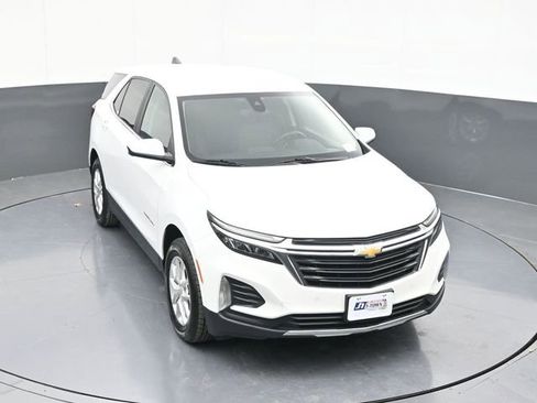 Used 2024 Chevrolet Equinox LT image 65