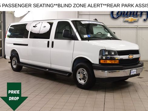 Used 2025 Chevrolet Express 3500 LT w/ LT Preferred Equipment Group RWD image 1