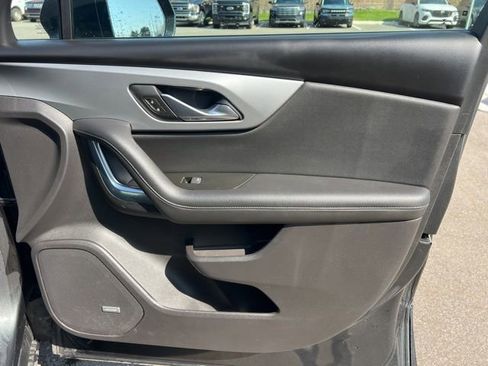 Used 2019 Chevrolet Blazer LT w/ Sun and Wheels Package AWD/4WD image 9