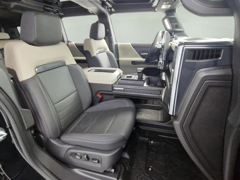 New 2026 GMC Hummer EV SUV image 12