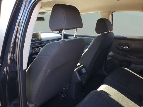 New 2026 Honda HR-V LX image 8