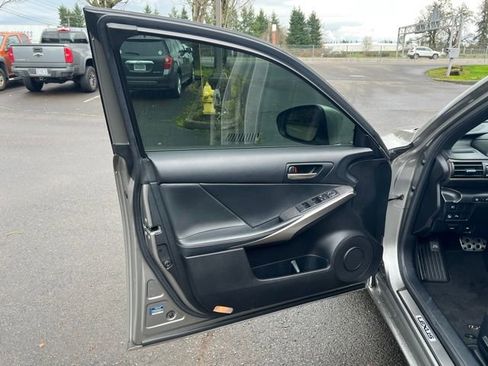 Used 2020 Lexus IS 350 F Sport image 16