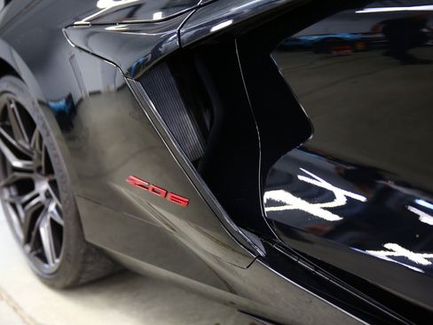 Used 2024 Chevrolet Corvette Z06 w/ Z07 Performance Package RWD image 47