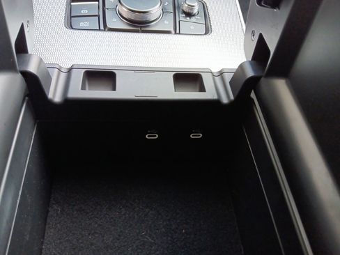 Certified 2025 MAZDA CX-70 Plug-In Hybrid w/ Premium Plus image 29