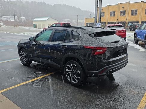 New 2025 Chevrolet Trax RS w/ Driver Confidence Package image 6