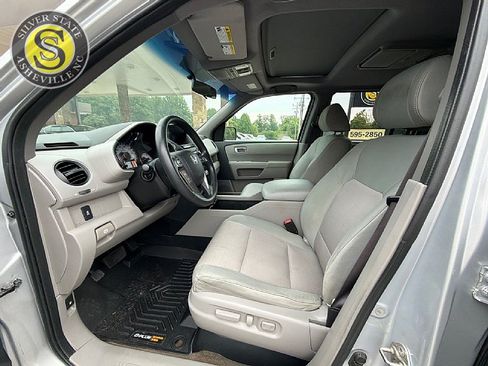 Used 2015 Honda Pilot SE image 11
