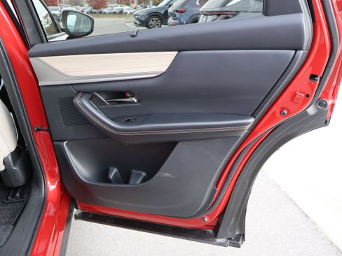 Certified 2025 MAZDA CX-90 Plug-In Hybrid w/Premium Sport image 14