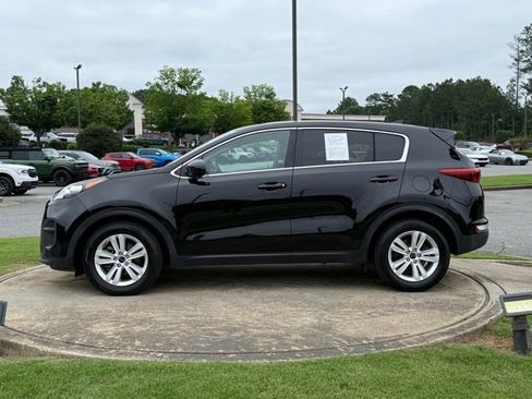 Used 2019 Kia Sportage LX FWD image 4