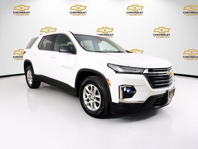 Used 2023 Chevrolet Traverse LS
