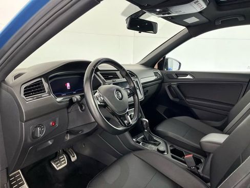 Used 2019 Volkswagen Tiguan SEL Premium R-Line image 9