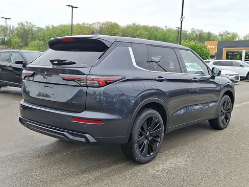 New 2026 Mitsubishi Outlander LE AWD/4WD image 4