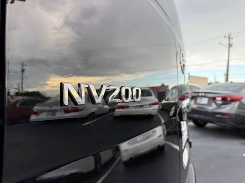 Used 2021 Nissan NV200 SV w/ Sliding Door Glass Package FWD image 10