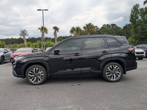 New 2026 Subaru Forester Touring AWD/4WD image 7