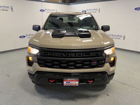 Used 2022 Chevrolet Silverado 1500 Custom Trail Boss image 2