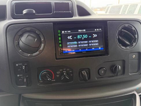 Used 2013 Ford E-350 and Econoline 350 Extended Super Duty w/ PWR Group image 17