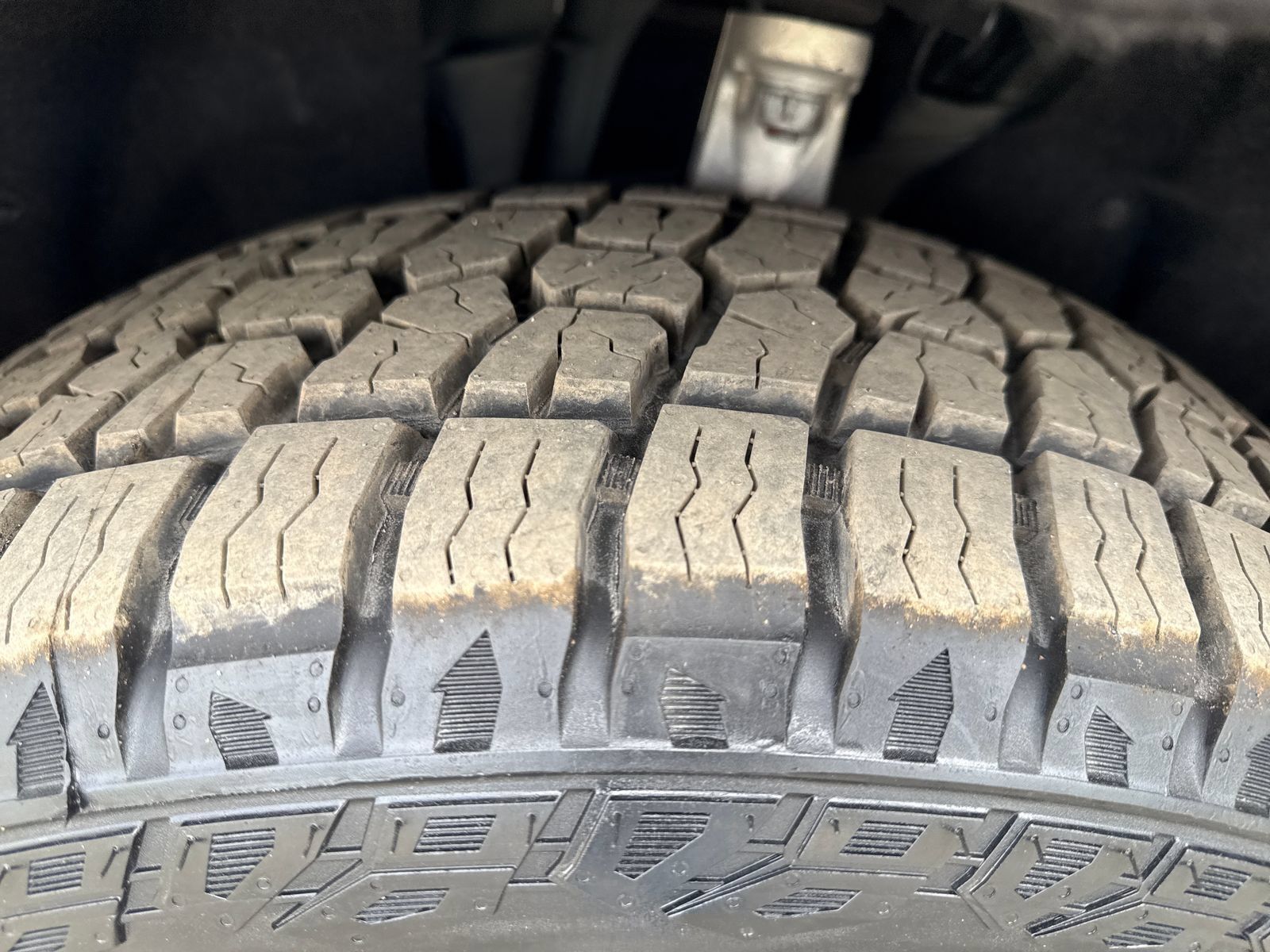 Used 2023 Dodge Durango SXT AWD/4WD image 28