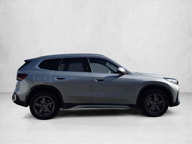 Used 2023 BMW X1 xDrive28i w/ Premium Package AWD/4WD image 4