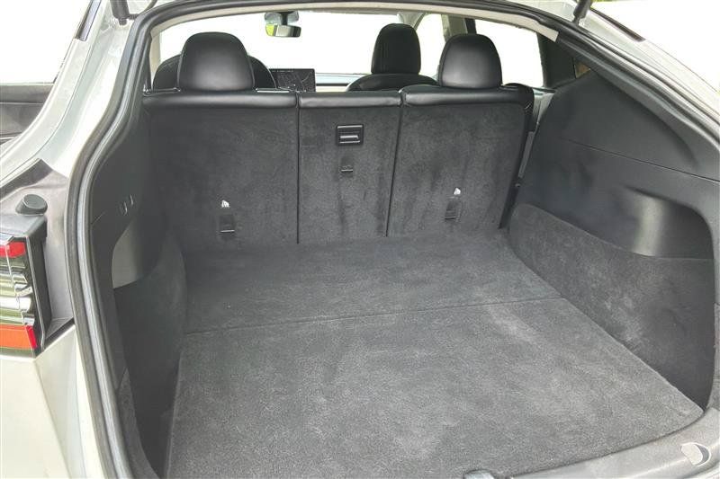 Used 2021 Tesla Model Y 2WD image 26