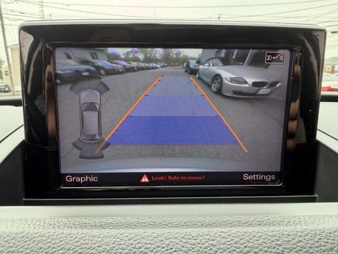 Used 2016 Audi Q3 2.0T Prestige AWD/4WD image 17